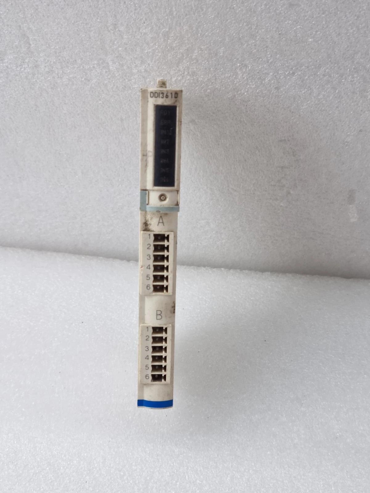 TELEMECANIQUE SCHNEIDER ADVANTYS STB DDI3610 24VDC INPUT MODULE